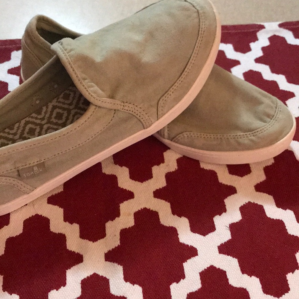 ‼️SOLD‼️ Sanuk Shoes